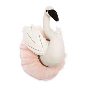 Pillowfort swan